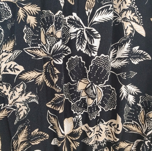 Old Navy | printed romper - Picture 4 of 7